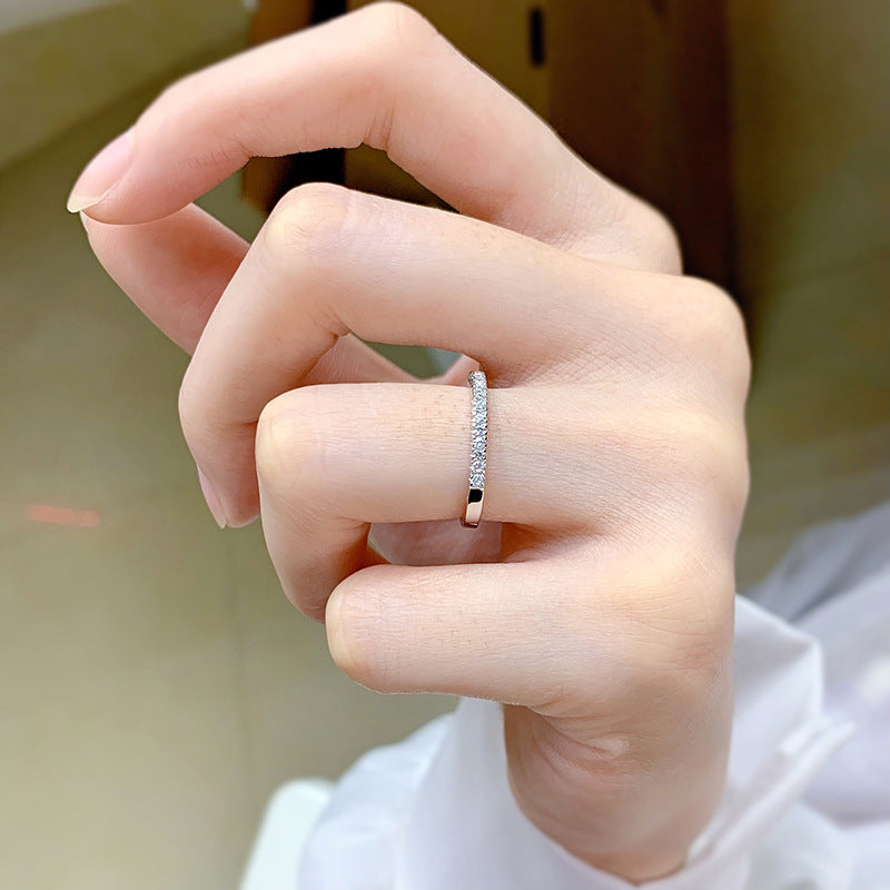 Minimalist Slim Plain Band Ring With A Niche Design